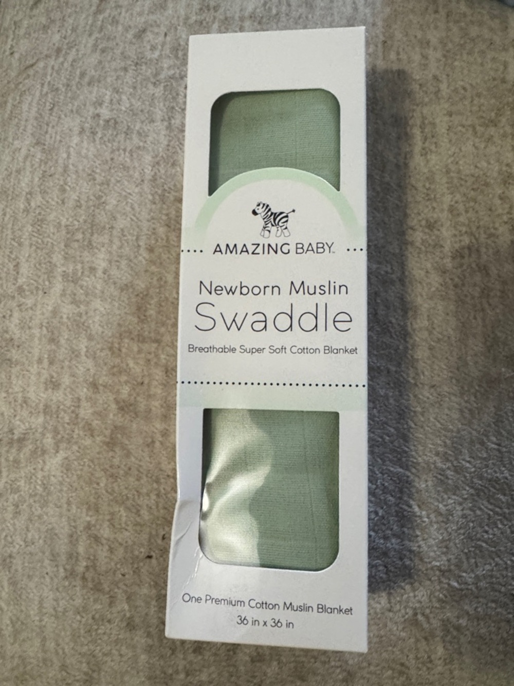 Amazing Baby Newborn Muslin Swaddle Blanket - Sage Green